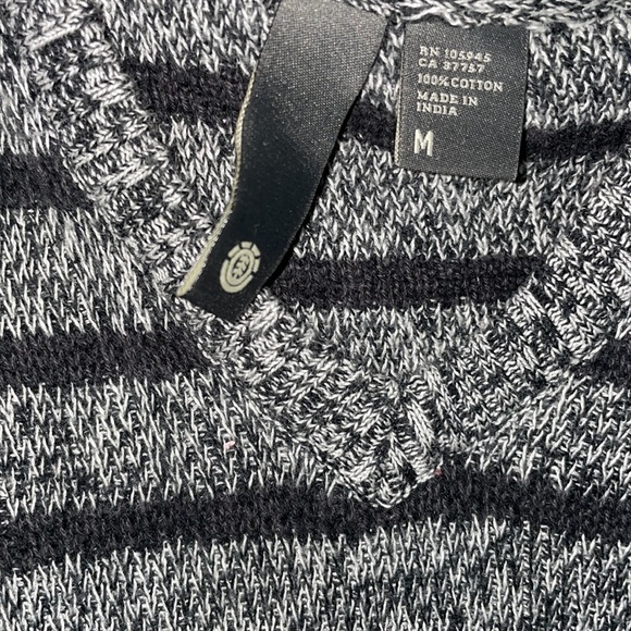 Element grey and black hoodie. Size M - Picture 3 of 3